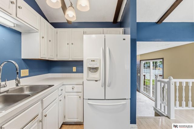 1125 Laport Drive, Papillion, NE 68046