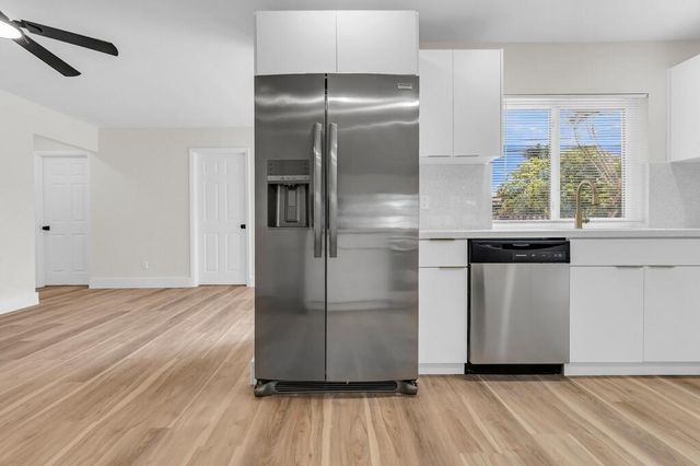 3905 E Woodscape Drive, Miramar, FL 33023