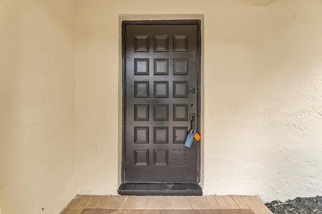 3905 E Woodscape Drive, Miramar, FL 33023