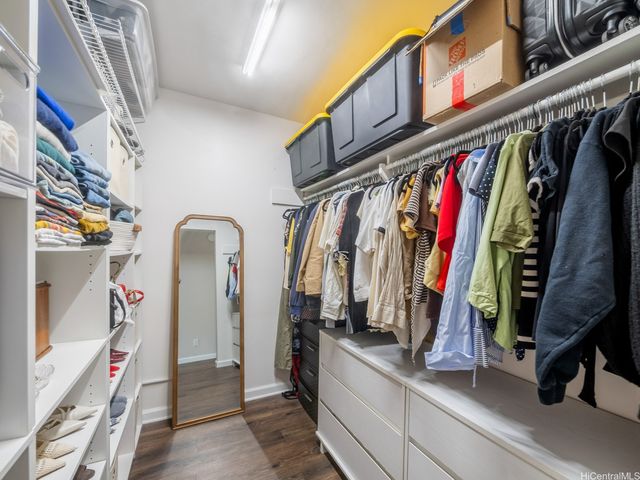 1561 Pensacola Street 1002, Honolulu, HI 96822