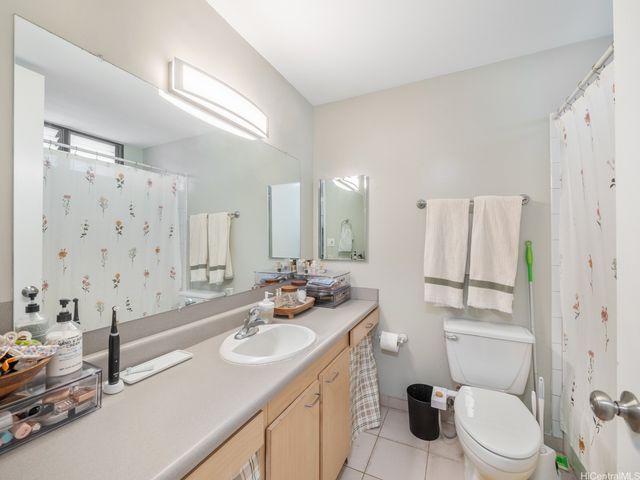 1561 Pensacola Street 1002, Honolulu, HI 96822