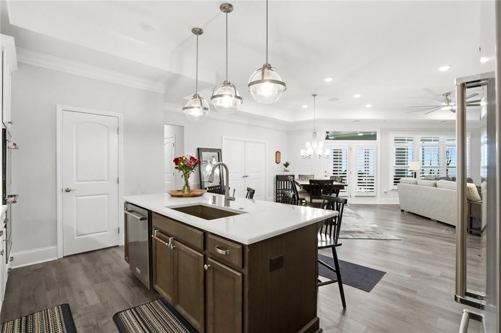 Image 18 of property listing at 5105 Dillingham Drive NW, Acworth, GA 30101