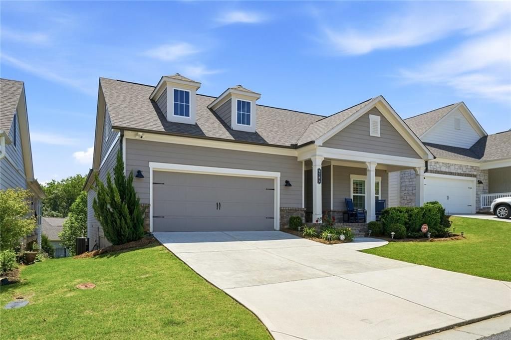 Image 3 of property listing at 5105 Dillingham Drive NW, Acworth, GA 30101