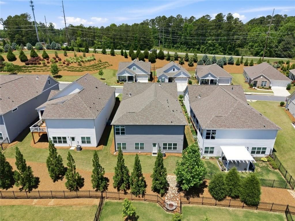 Image 44 of property listing at 5105 Dillingham Drive NW, Acworth, GA 30101