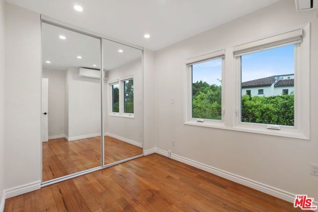 828 N Crescent Heights Boulevard, Los Angeles, CA 90046