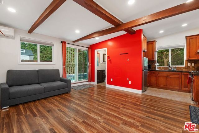 828 N Crescent Heights Boulevard, Los Angeles, CA 90046