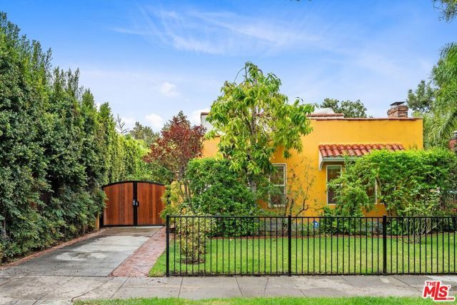 828 N Crescent Heights Boulevard, Los Angeles, CA 90046