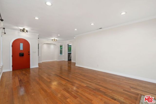 828 N Crescent Heights Boulevard, Los Angeles, CA 90046