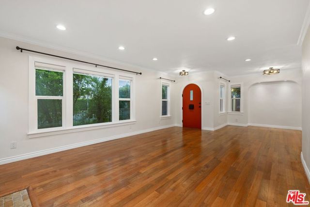 828 N Crescent Heights Boulevard, Los Angeles, CA 90046
