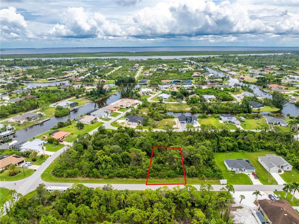 9566 LITTLE ROCK STREET, Port Charlotte, FL 33981