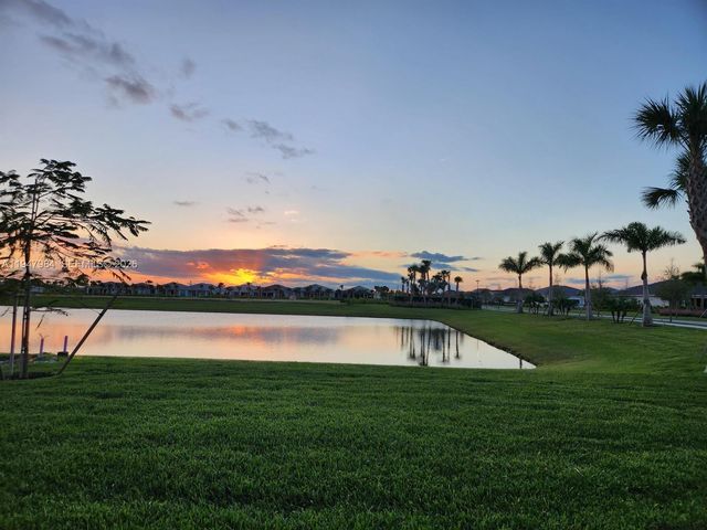 5243 Rivo Alto Cir, Westlake, FL 33470