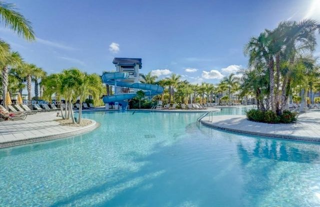 5243 Rivo Alto Cir, Westlake, FL 33470