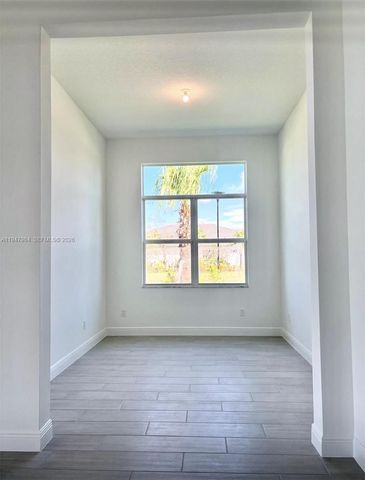 5243 Rivo Alto Cir, Westlake, FL 33470