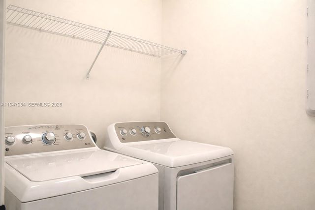 5243 Rivo Alto Cir, Westlake, FL 33470