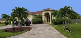 414 SW Cherry Hill Road, Port St Lucie, FL 34953
