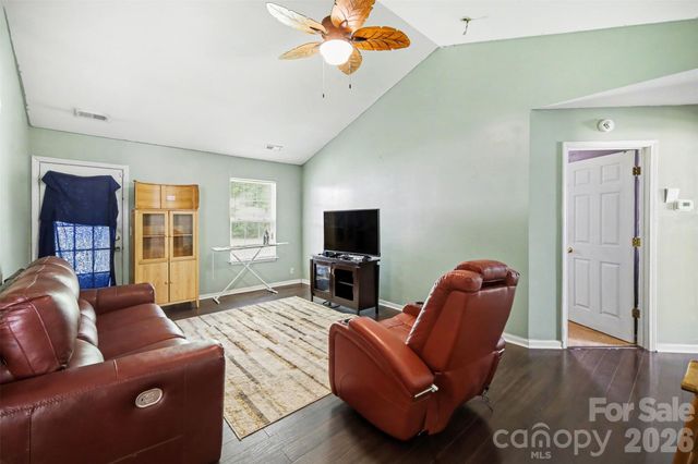 2628 Marmac Road, Charlotte, NC 28208