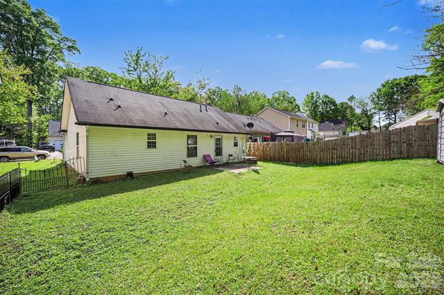 2628 Marmac Road, Charlotte, NC 28208