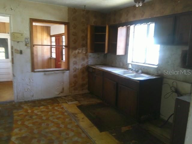 2040 22ND AVENUE S, St Petersburg, FL 33712