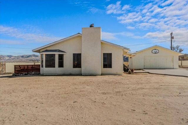 63555 Walpi Drive, Joshua Tree, CA 92252