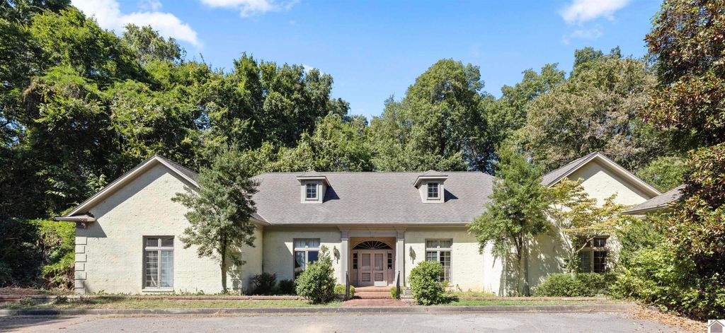 5 Hickory Hill, Paducah, KY 42001