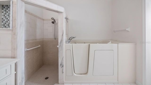 2241 KINGSMILL WAY, Clermont, FL 34711