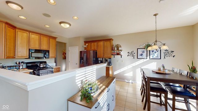 1263 Vista Way, Greenwood, IN 46143