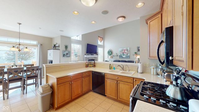 1263 Vista Way, Greenwood, IN 46143