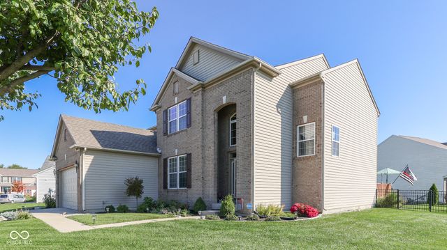 1263 Vista Way, Greenwood, IN 46143