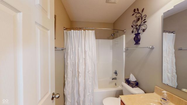 1263 Vista Way, Greenwood, IN 46143