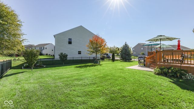 1263 Vista Way, Greenwood, IN 46143