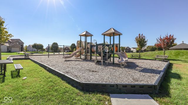 1263 Vista Way, Greenwood, IN 46143