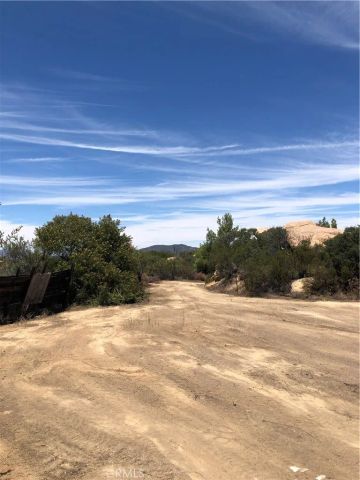 1 Calle Paramo, Murrieta, CA 92562