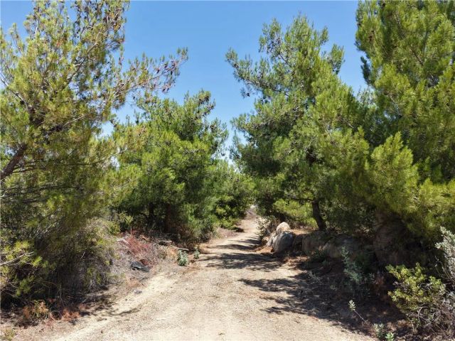 1 Calle Paramo, Murrieta, CA 92562