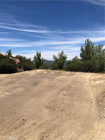1 Calle Paramo, Murrieta, CA 92562