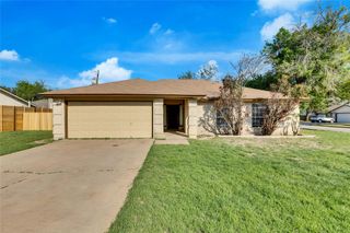 12101 Sage Hen CIR, Austin, TX 78727