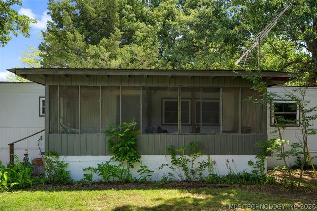 121251 S 4157 Circle, Eufaula, OK 74432