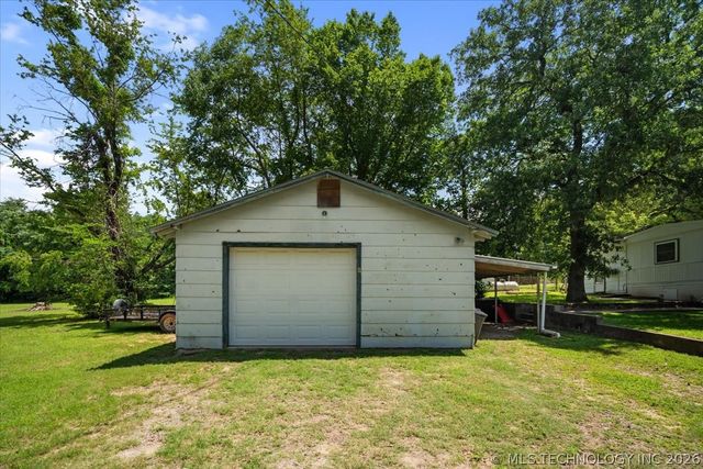 121251 S 4157 Circle, Eufaula, OK 74432