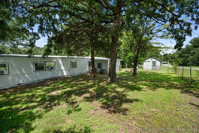 121251 S 4157 Circle, Eufaula, OK 74432