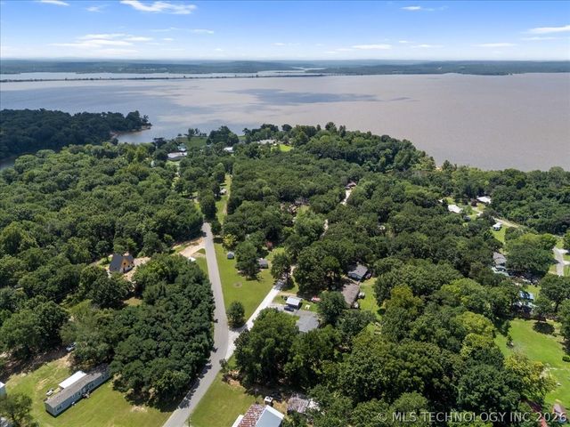 121251 S 4157 Circle, Eufaula, OK 74432