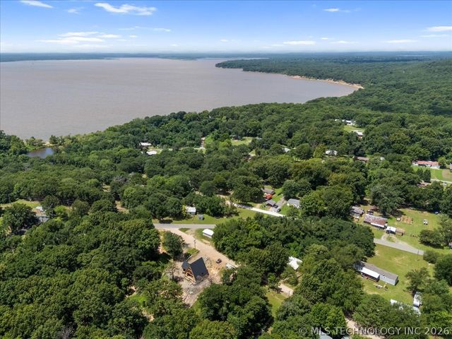 121251 S 4157 Circle, Eufaula, OK 74432