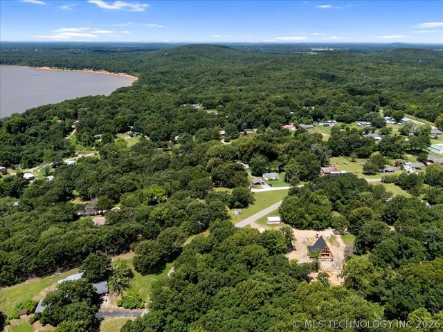 121251 S 4157 Circle, Eufaula, OK 74432