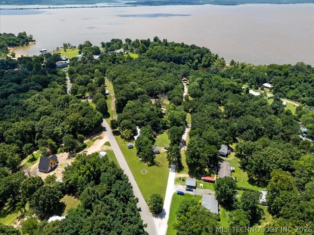 121251 S 4157 Circle, Eufaula, OK 74432