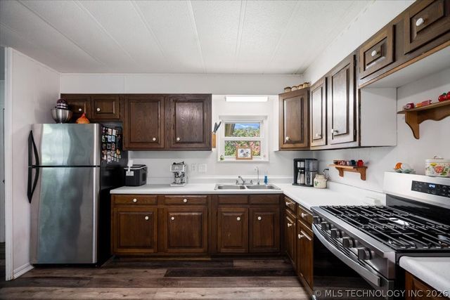 121251 S 4157 Circle, Eufaula, OK 74432