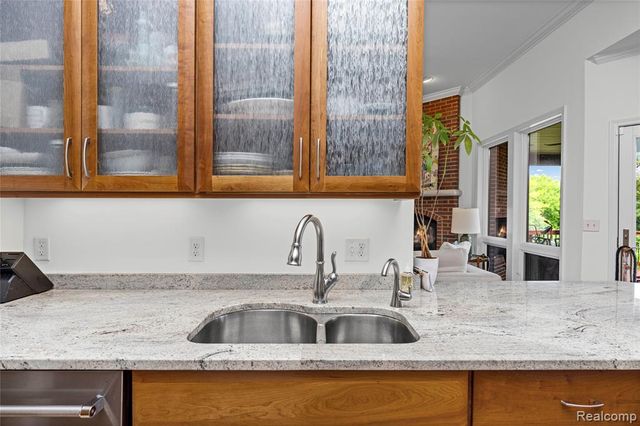 3520 Blue Heron Court, Ypsilanti, MI 48198