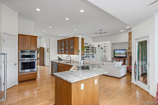 3520 Blue Heron Court, Ypsilanti, MI 48198