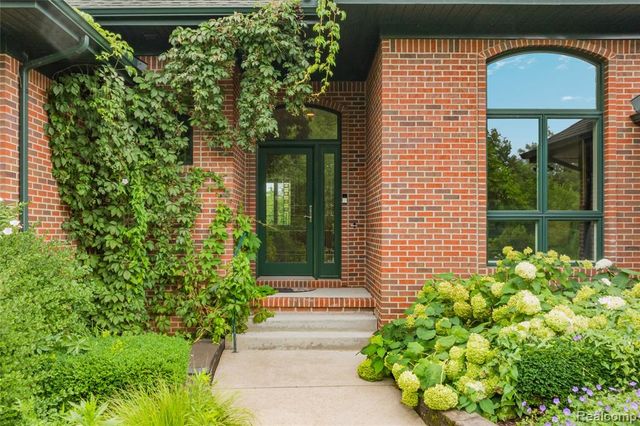 3520 Blue Heron Court, Ypsilanti, MI 48198