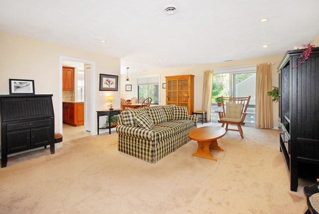 28 Concord Greene 2, Concord, MA 01742