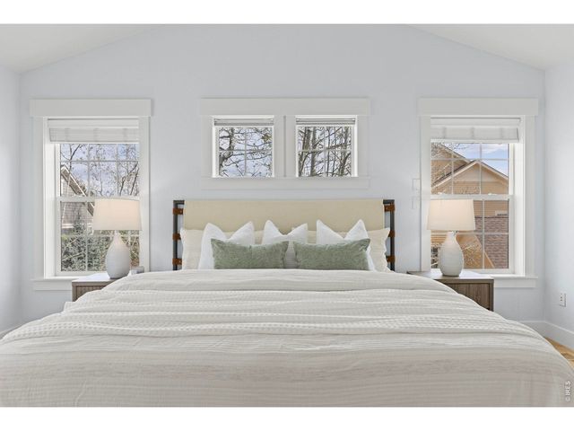 498 Blue Lake Trl, Lafayette, CO 80026