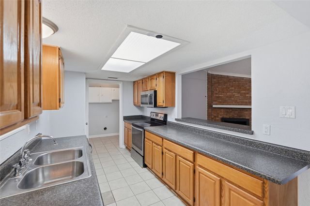 5209 Daytona Drive, Garland, TX 75043