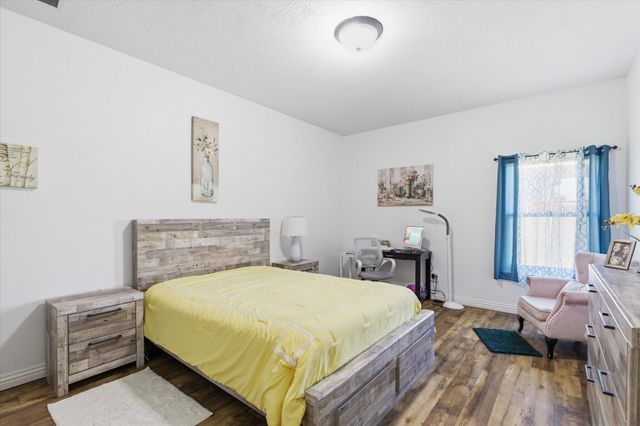 205 E Grace Street, Republic, MO 65738